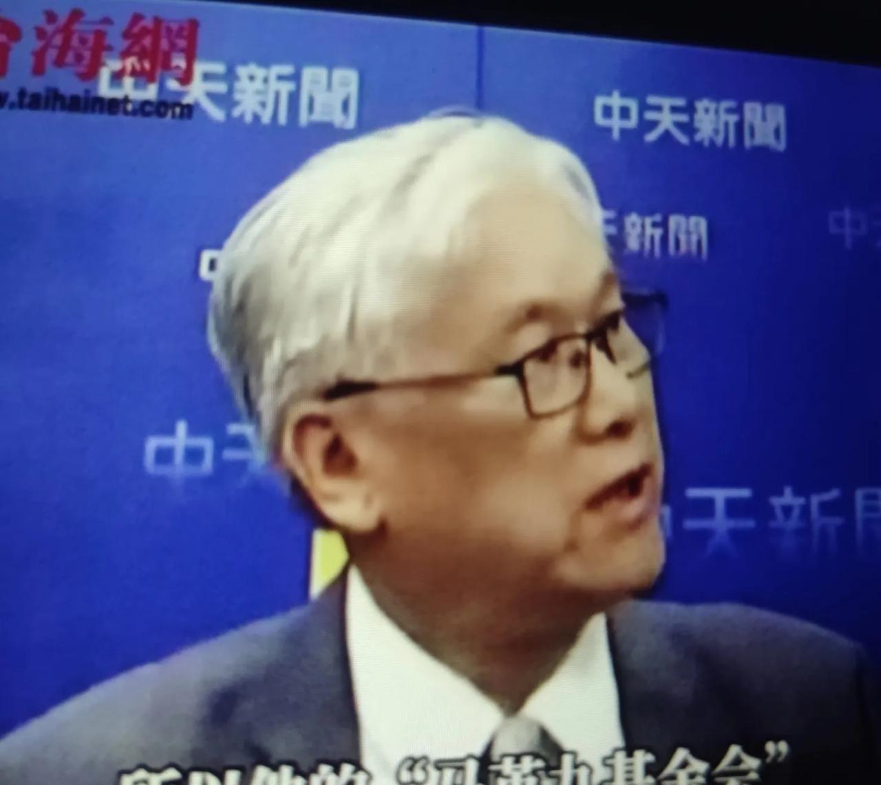 国民党有人开始评论马英九近日参访大陆。王金平说，马英九在海峡论坛主张“和