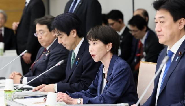 日本主动喊话中国近日，日本首相高市早苗透露，计划在5月上旬对外进行一次小型