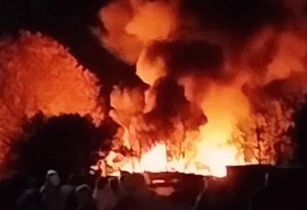俄一图-95轰炸机坠毁6人死亡，看具体原因，会不会引发俄乌战争升级。9月2