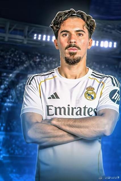 生活手记随着阿隆索的下课，皇马又回到了一个绕不开的问题——中场配置。阿隆索在任期