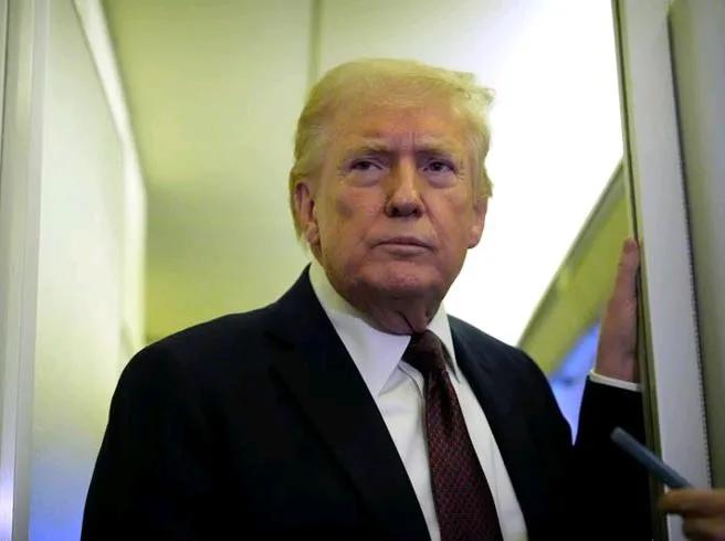 美国白宫预算文件显示，特朗普政府计划在2027财年将国防预算增至创纪录的1.5万