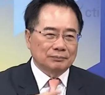 蔡正元嘲笑大陆不敢武统？收复台湾，大陆手握终极“王炸”！台湾这地方的统独拉扯，