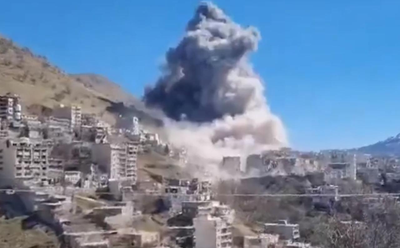 库尔德准备进入伊朗开战，白宫阴谋终于得逞了，但却遭遇一支精锐硬骨头部队！ T