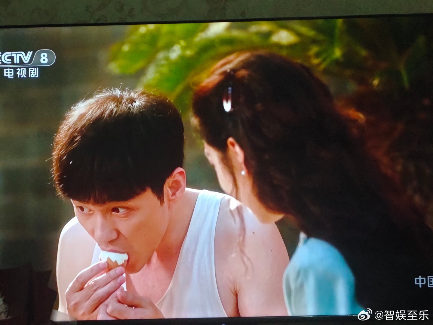 一百块钱还很值钱的年代，似近又远。央视年代剧扎堆，《冬去春来》北漂群像，开始交代