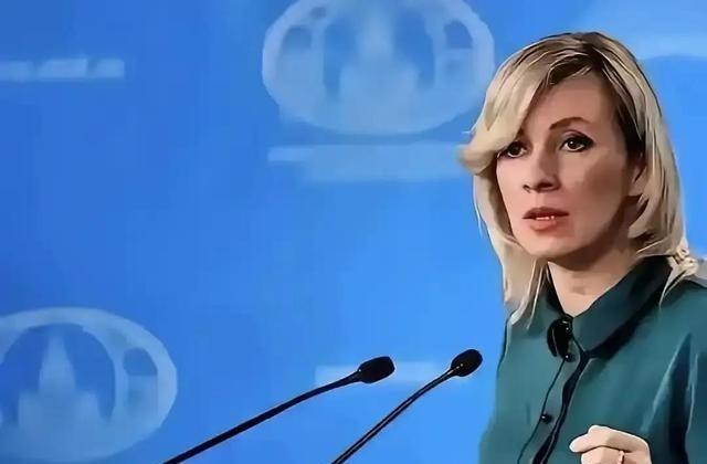 果不其然。俄罗斯媒体突然放出一句硬话：中国要是被逼到动手，可能有人趁火跟上；可要