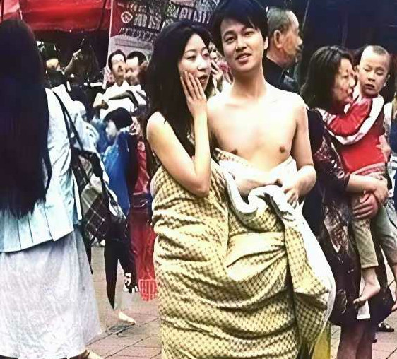 这个地震来的真不是时候，不过活着的感觉真好！