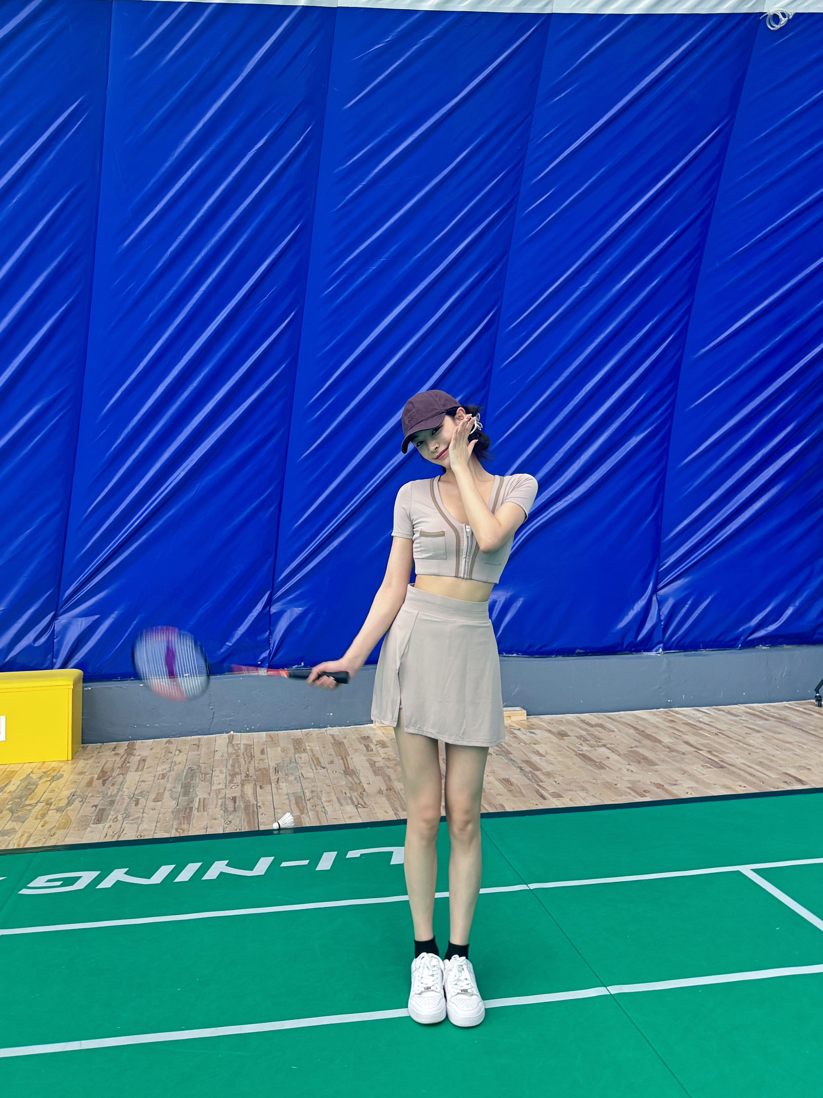 许佳琪，羽毛球运动打卡，好瘦好温柔​​​