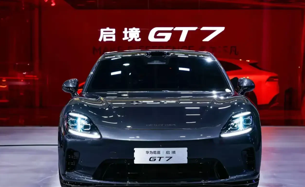 听我一句劝，2026买车不纠结！预算100万——买仰望、尊界预算60万——