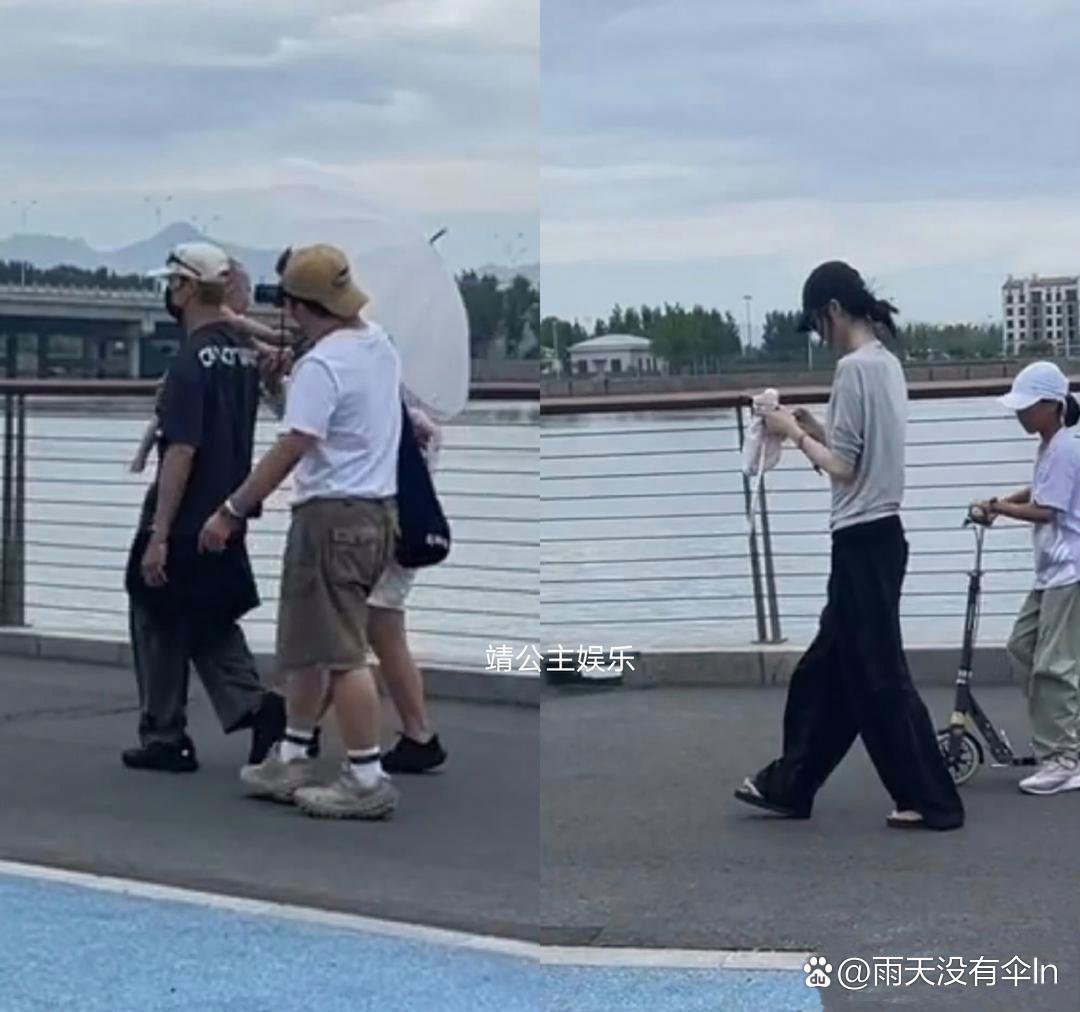陈伟霆何穗带儿子在阿那亚出游，陈伟霆单手抱娃好帅气，何穗白到发光，大长腿好吸睛，