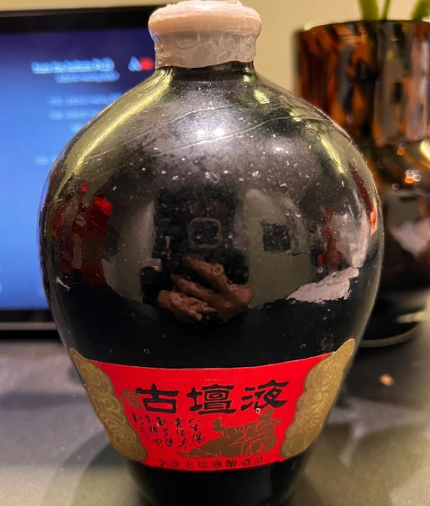 古代的酒是什么味道的？ 其实，这个问题的答案远比想象中复杂，它像一卷泛黄的古