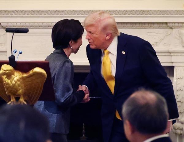 空谈一场，会晤落幕，日本十分失落当地时间9月22日，日本首相高市早苗与特朗