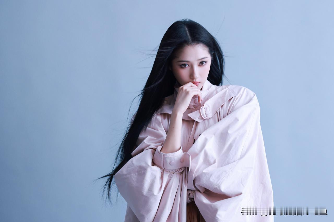 关晓彤分享图片