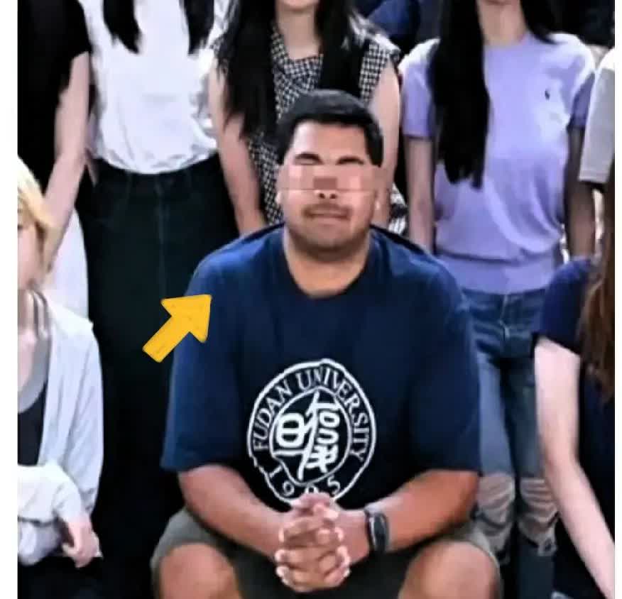 印度留学生刚到四天就打中国人，还被高校多次包庇！​那个外国学生，看着块头不小