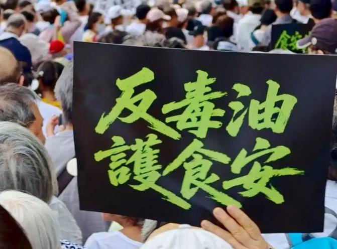 台北市长选战最新街访民调出来了，这个数据，也是挺耐人寻味的！民进党支持者从没离开