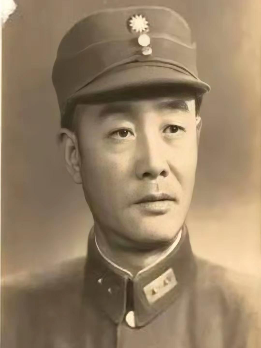 1945年，湘西会战150个鬼子各身绑上百斤炸药，紧贴武冈城墙拉响导火索，城墙倾