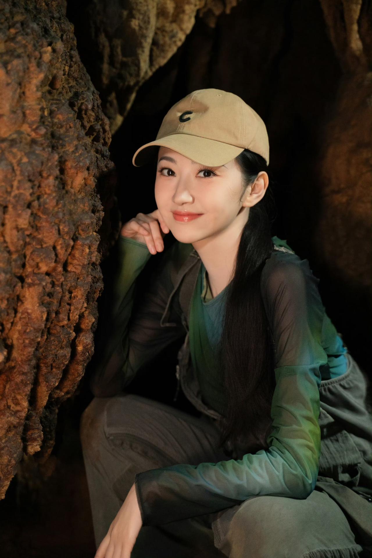 甜宝也太可爱了吧[比心]景甜娱乐