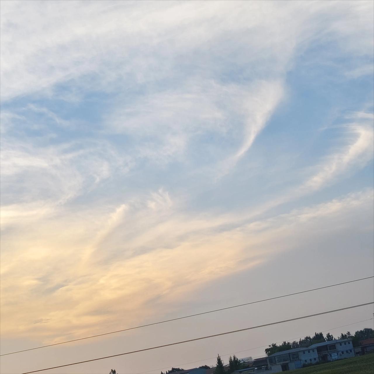 马斯克的星链垄断恶梦开始了，可能很多人不知道星链是什么，简单说，就是马斯克