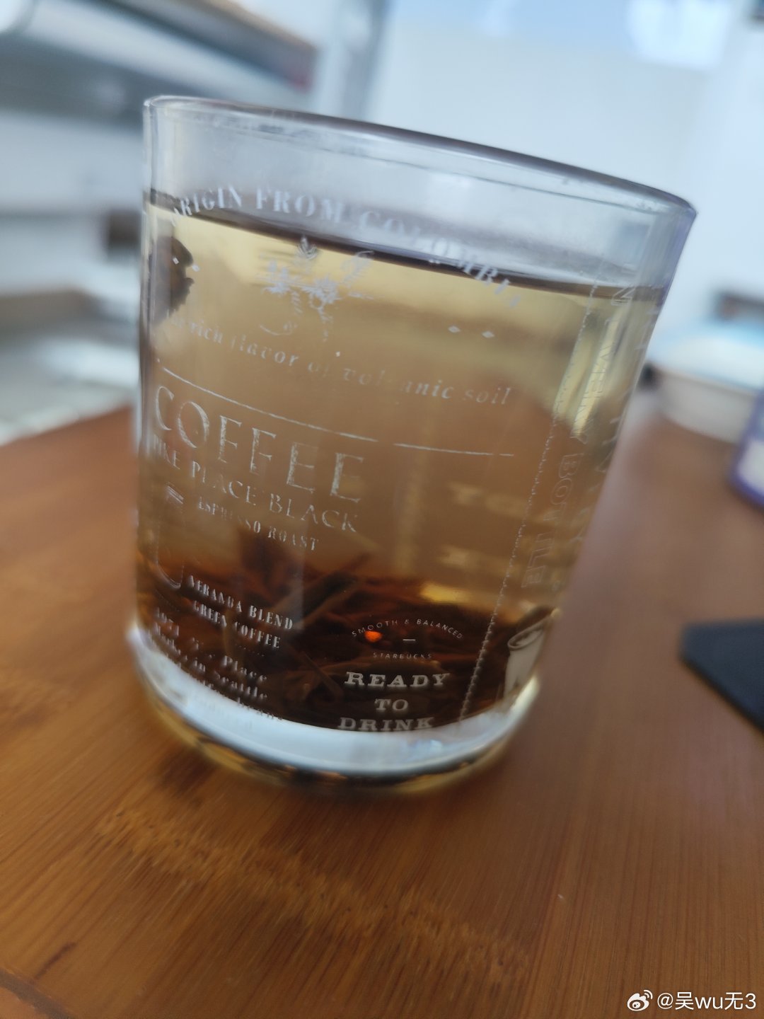 做了棉花糖，吃了炒面，泡了茶，拌了牛肉。现在下来吹风，这个风真的大得离谱，不过这