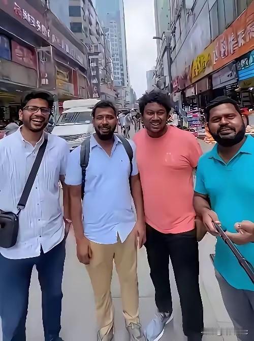 越来越多的印度人涌来中国了！想来中国定居？是旅游潮还是移民潮？我搞不懂，放