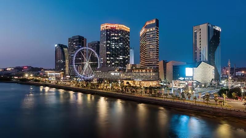 东海泰禾大面积空铺，市井十洲城还未开业就实现弯道超车去过东海泰禾广场的泉州