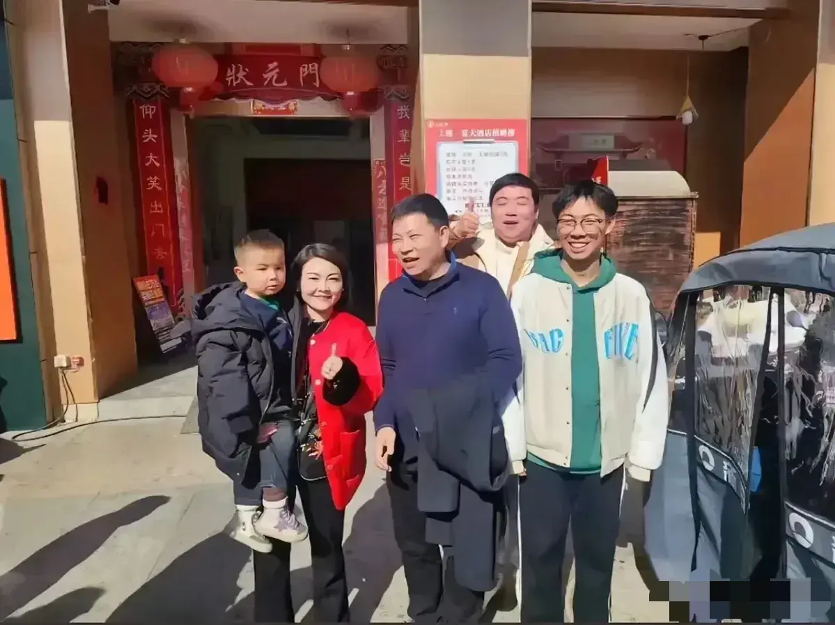 这位才是我们要追的明星！
