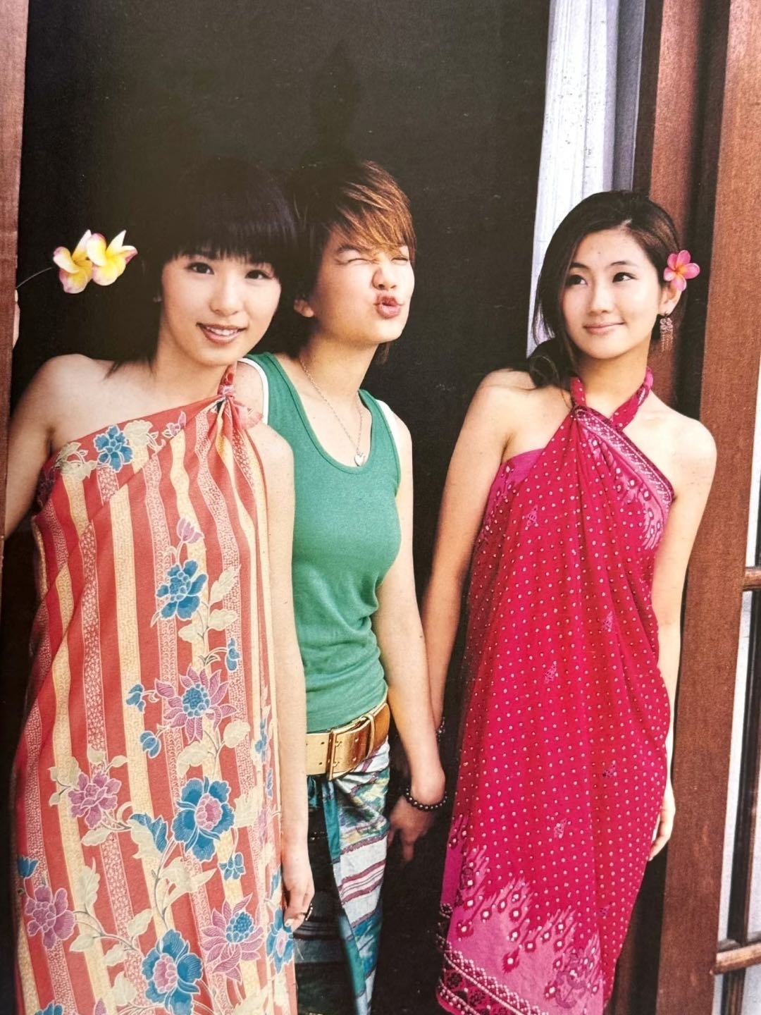 Ella庆祝SHE出道24周年Ella太会了！先官宣个人巡演，Selina、He