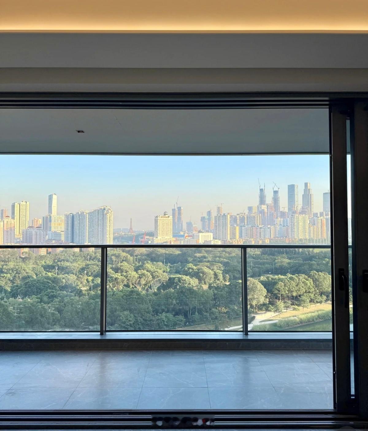 说到底还是卖的早的赚麻了。润玺1期2栋175平昨天又卖了一套，3702