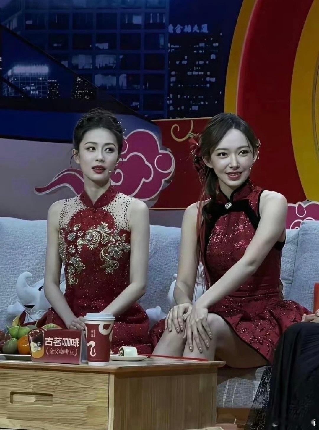 这才是真正的大腿，没有拉直，没有美颜