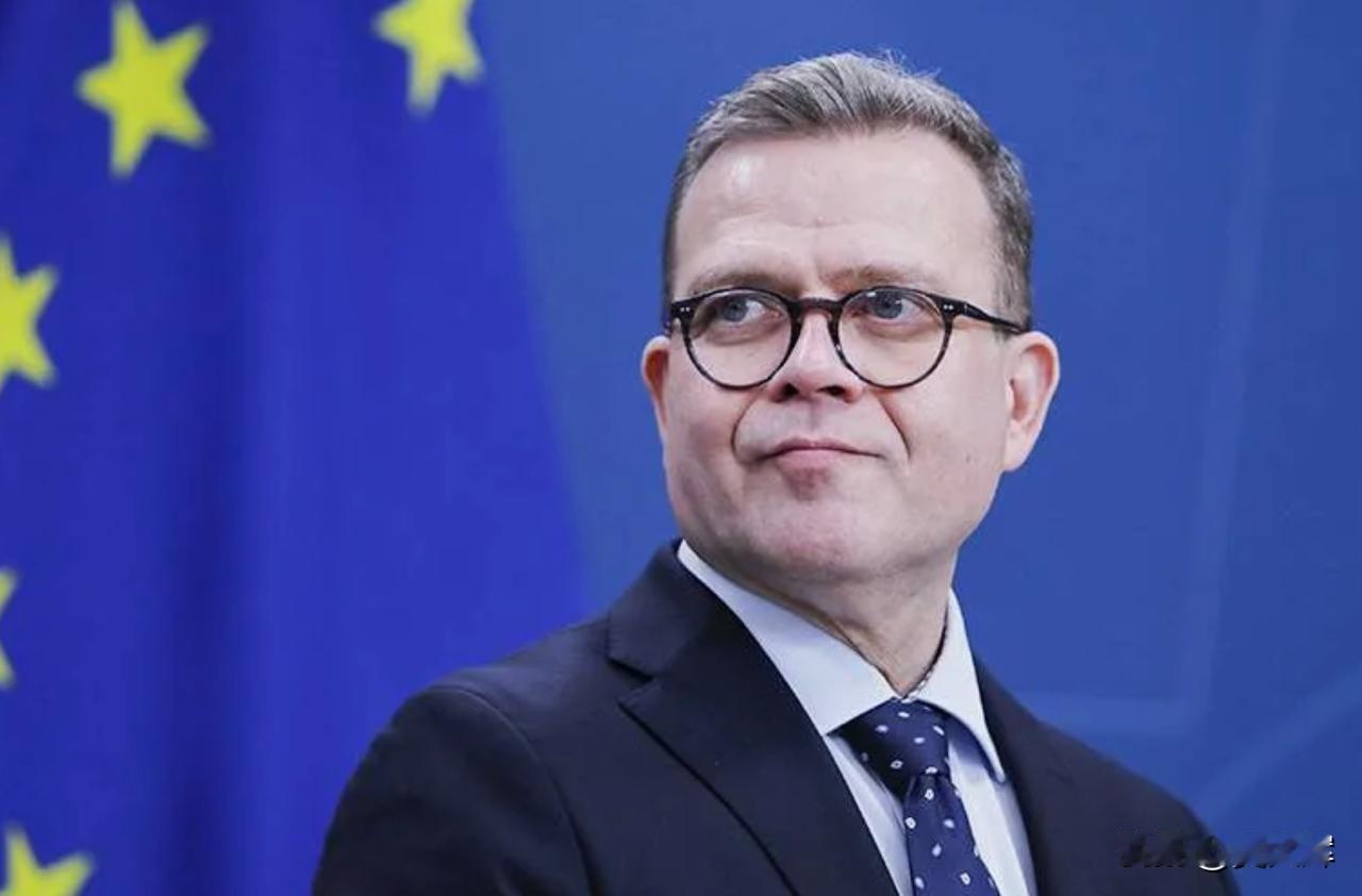 【芬兰总理意外表态：“愿与普京展开谈判”】芬兰总理彼得里·奥尔波称，其愿与普