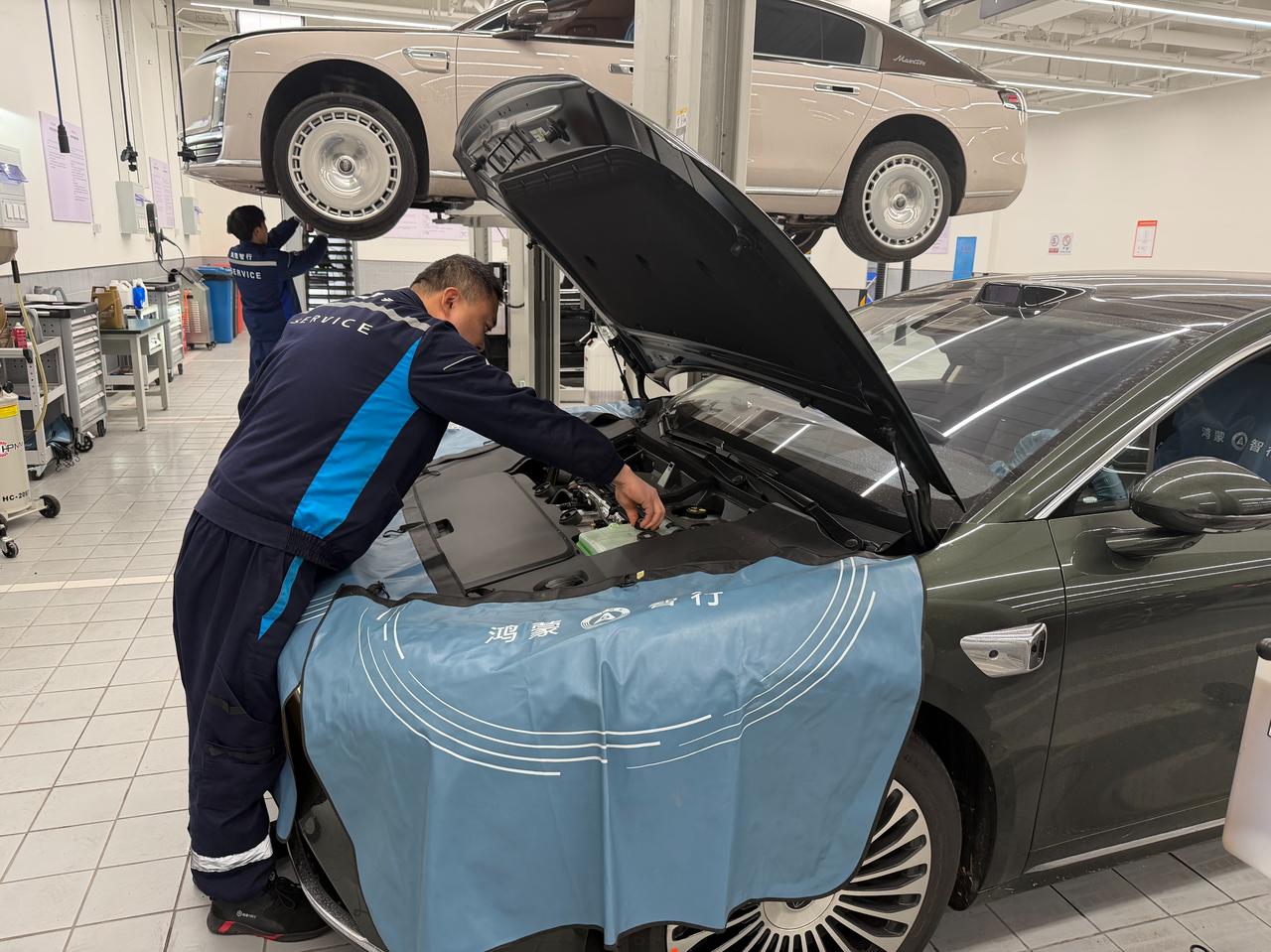 千里之外的父母车抛锚，靠一张“亲友券”化解了焦虑过年自驾游，最怕接到家里电话，