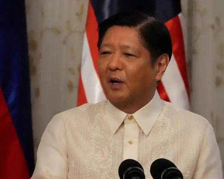 菲律宾封黄岩岛军演，原来还以为是美国背后撑腰，结果是日本。这次封黄岩岛军演时间长