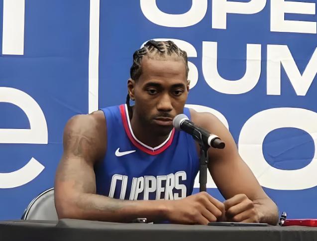 格林今天把伦纳德防服了，小卡这表态真的绝望了！今天快船被淘汰后，伦纳德作为球队