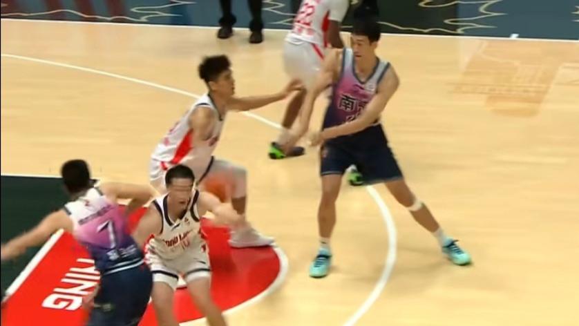 随着广州114-81, 广东78-96, 广厦99-94, CBA最新积分榜出炉