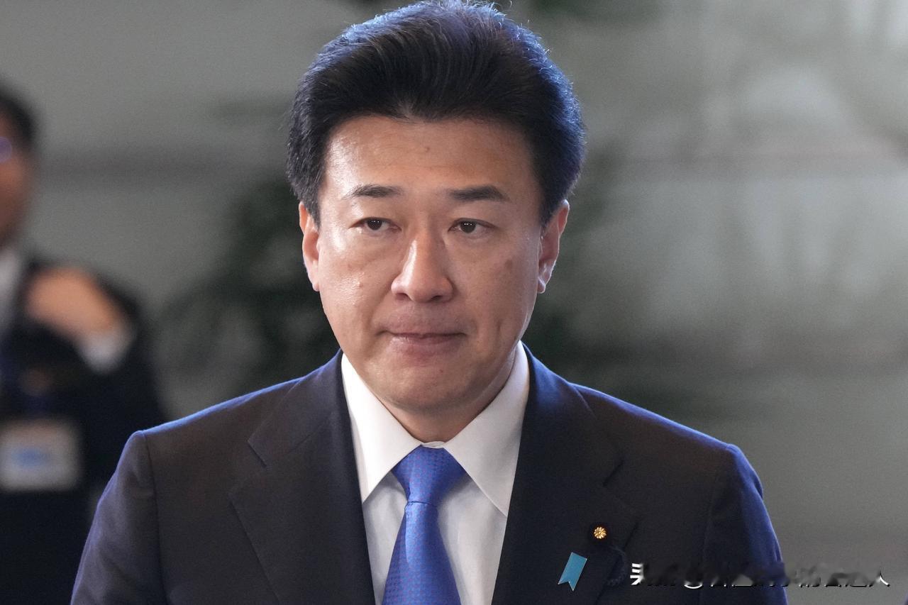 日本11月14日的“召见抗议”，被中国当场升级为“最后通牒”！日本外务次官船越健