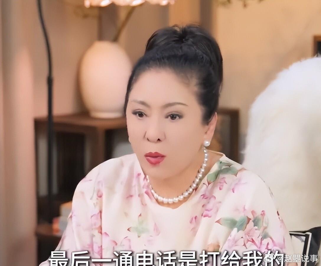 你们知道吗？那个在舞台上光芒万丈的"哥哥"，坠楼前最后一通电话里反复喊着"我没