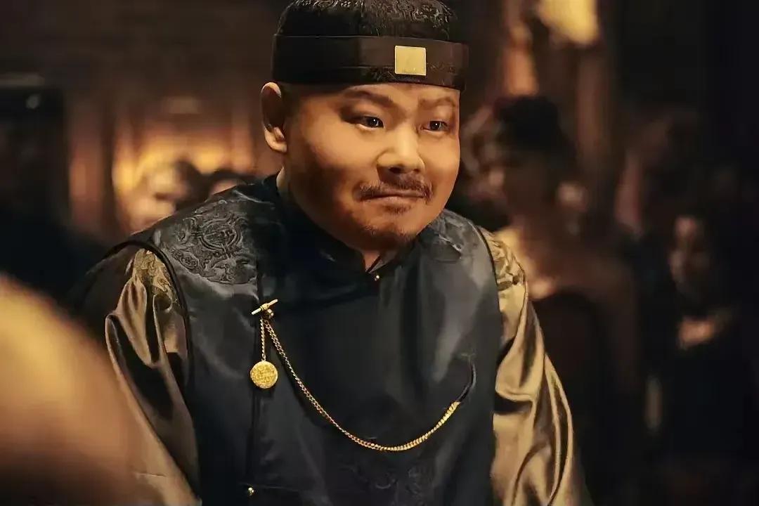 唐探1900。为那时的国人感到痛心悲哀。国力不强，在国外都受到侮辱，排斥华人，打