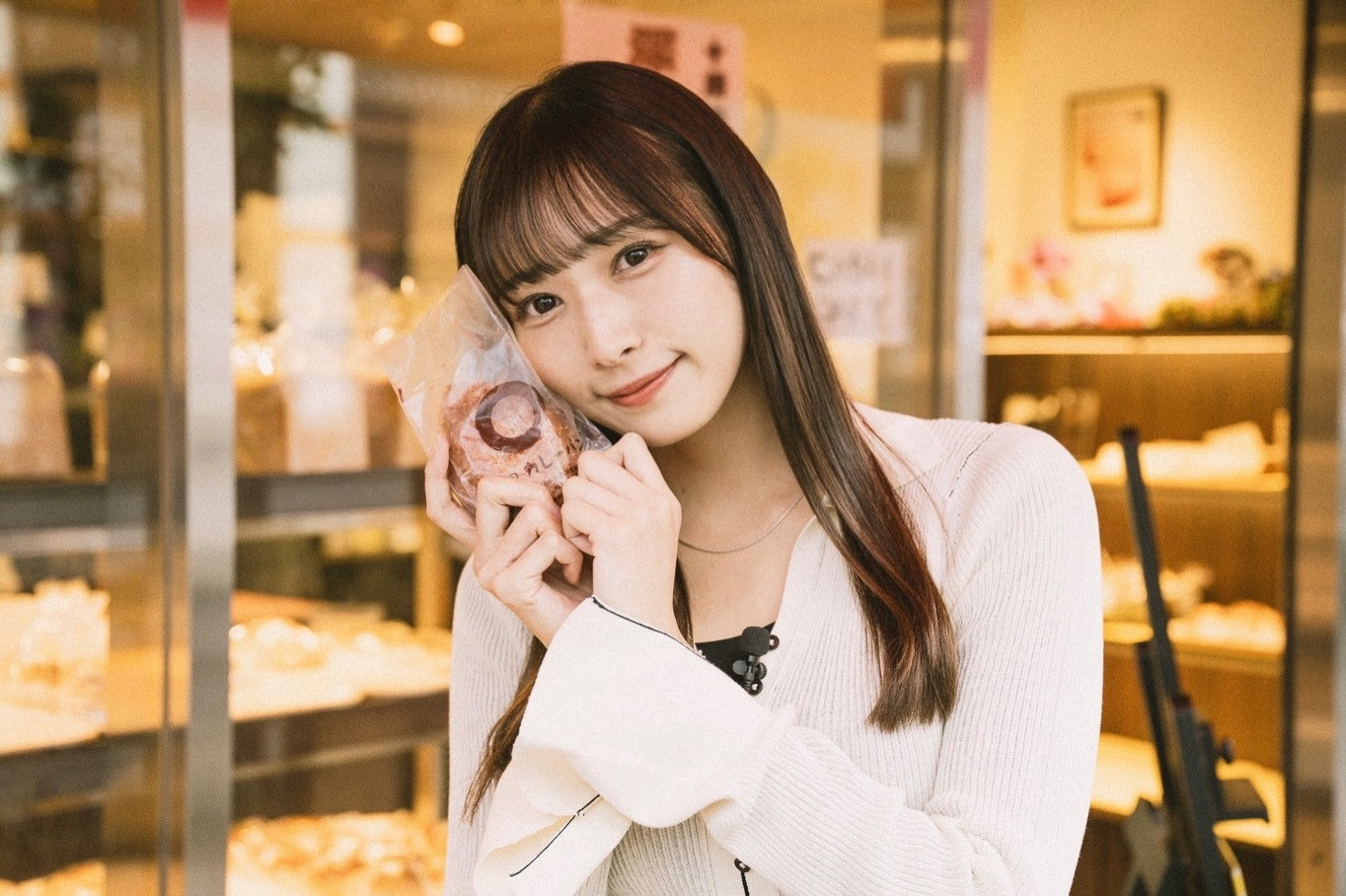 渡辺梨加「EX大衆さんの『街パンと彼女』に載せていただいています。元祖カレー