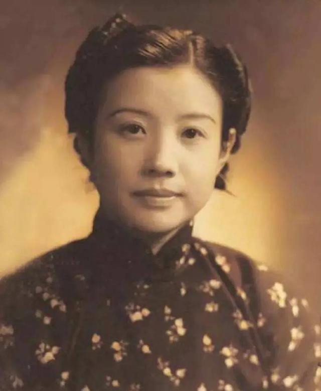1956年，毛主席第一次用自己主席的身份，签发了一份主席特赦令，为的就是特赦一名
