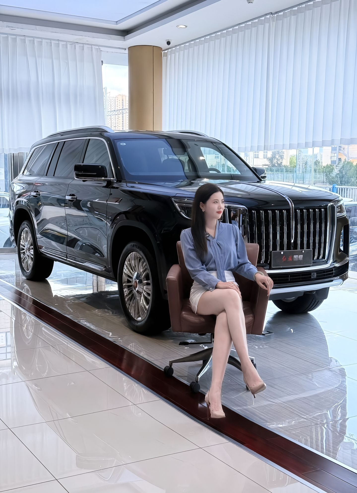 红旗大型SUV指导价136.58万-146.58万，现在一样需要缴消费税了​​