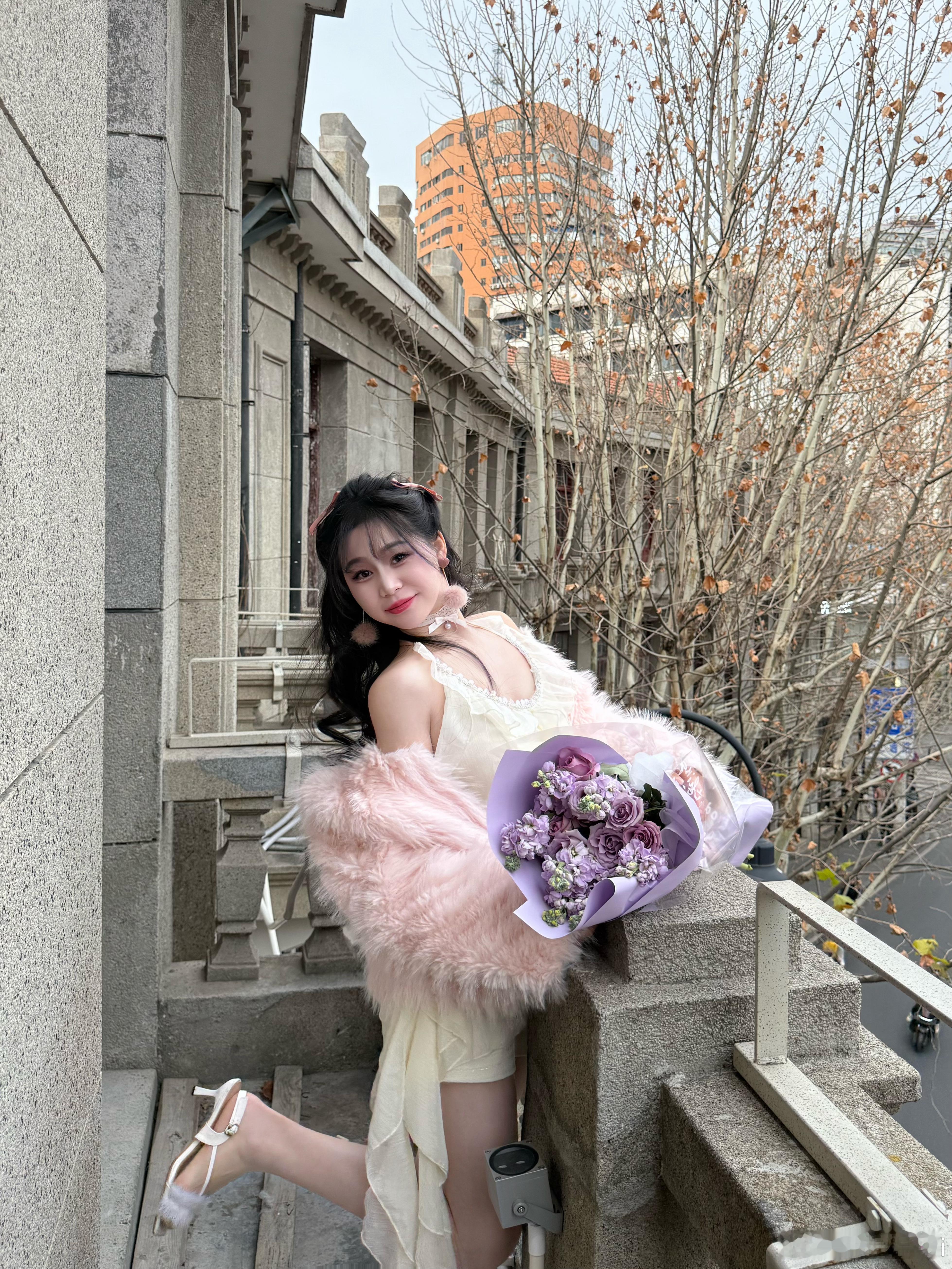 平静去爱我们不确定的生活