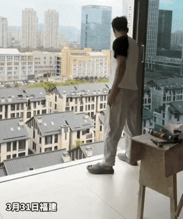 福建，一男子晒出自己刚装修好的新家，本来是件高兴事，结果视频一出来，网友却坐不住