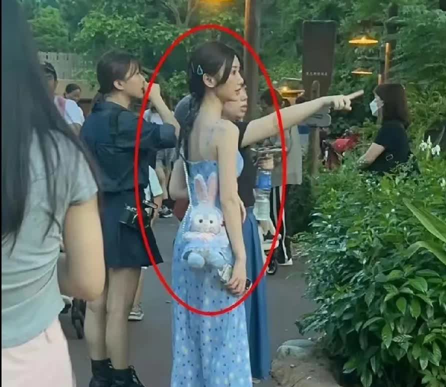 毛晓彤这生图啥水平状态绝佳