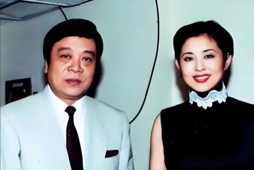 1993年，51岁的赵忠祥，反对34岁的倪萍参评正高职称，他拍着桌子喊：“我当主