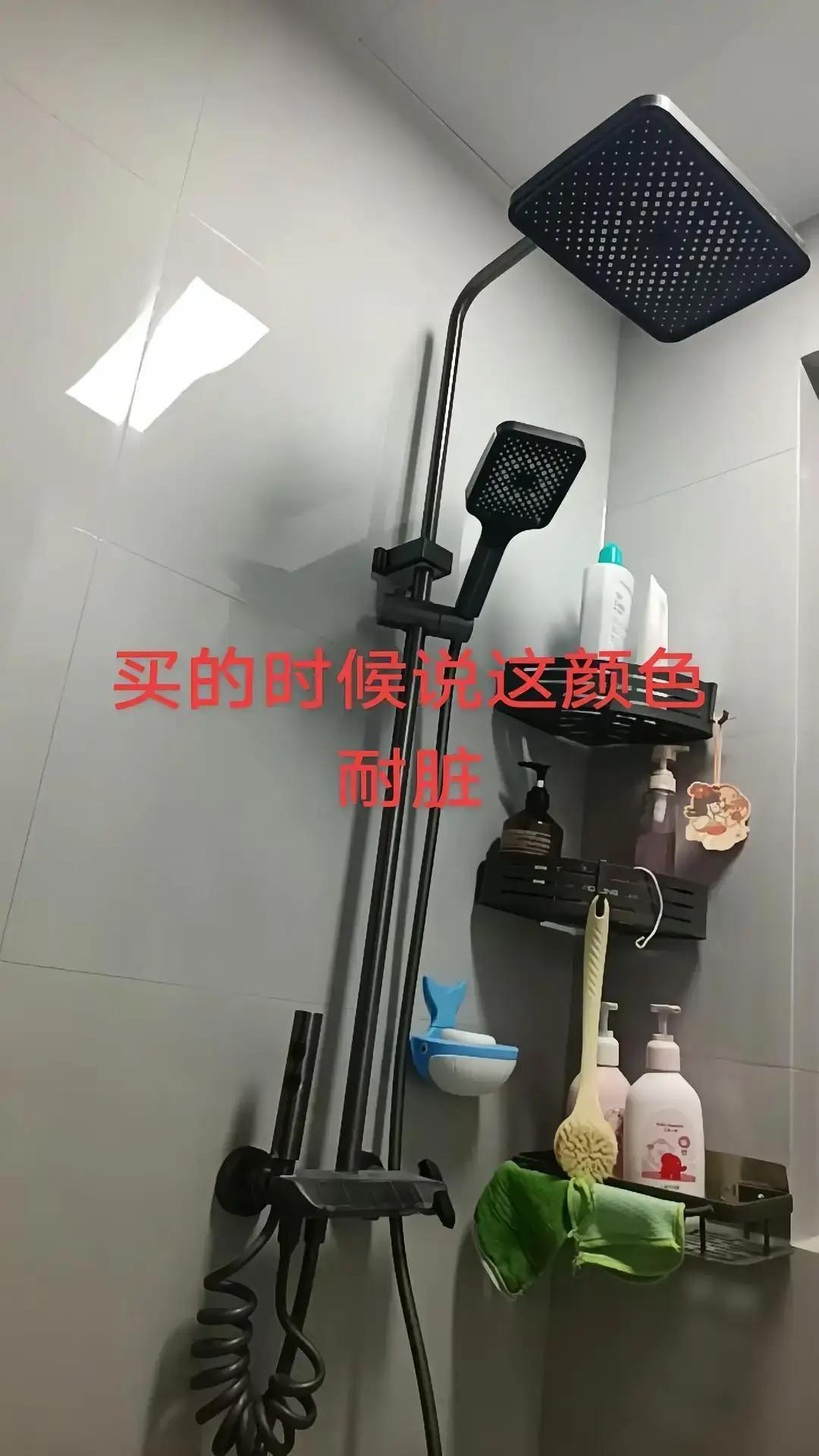 2024年了，别再信“纳米釉面永不留痕”这种鬼话。耐不耐脏，水说了算。你家