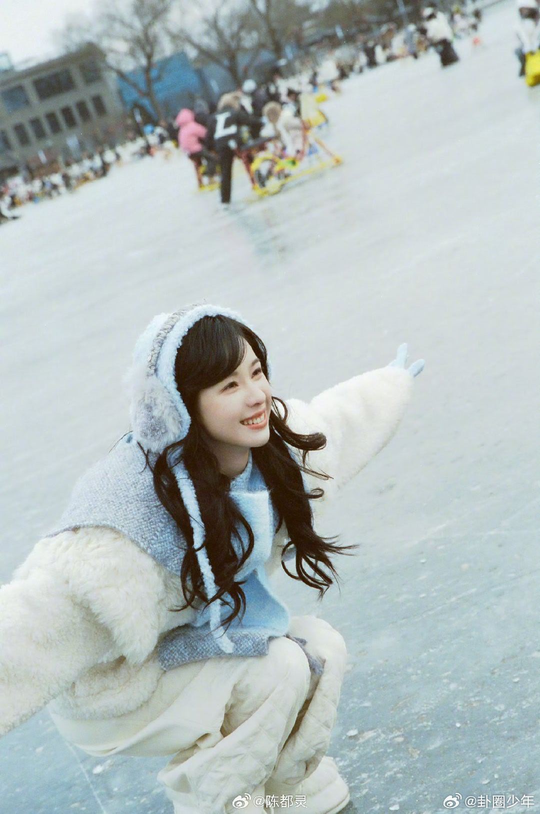 陈都灵好权威的脸陈都灵这张权威脸，温柔有分量，优雅又有气场，淡颜系里独一份的高级