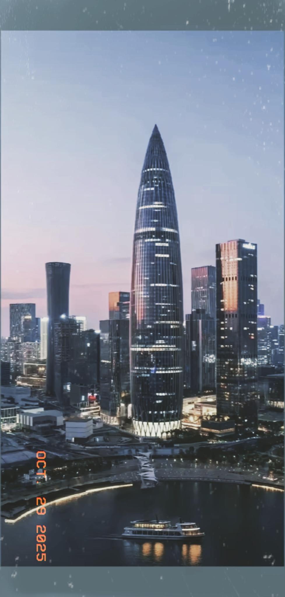 现在的世道真有意思：不买房、不买车、不创业、晚结婚，甚至懒得交社保的，反倒都成了