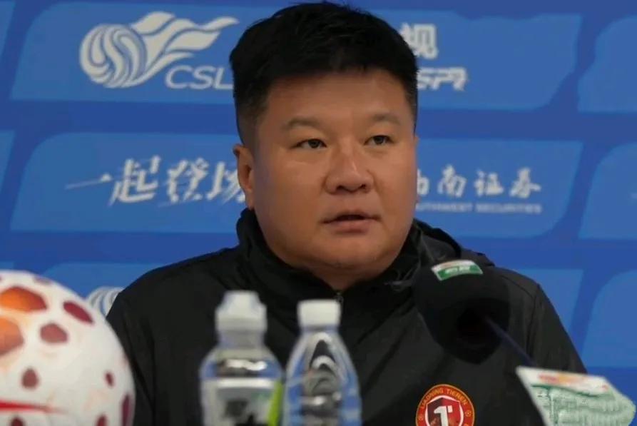 辽宁铁人主帅李金羽表示，虽然前两轮联赛没能拿分，但是他对球队整体的表现还是满意的