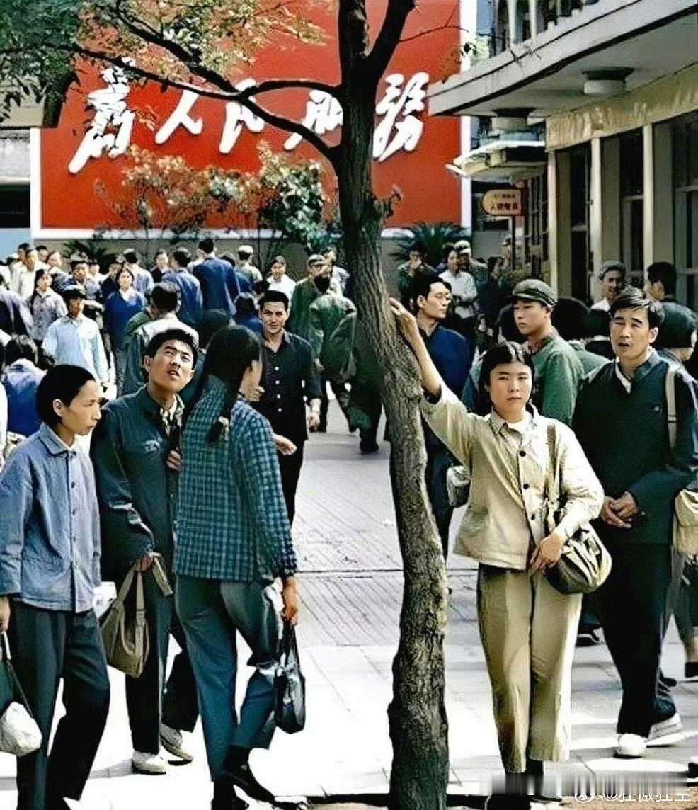 70年代的年轻人Vs现在的年轻人