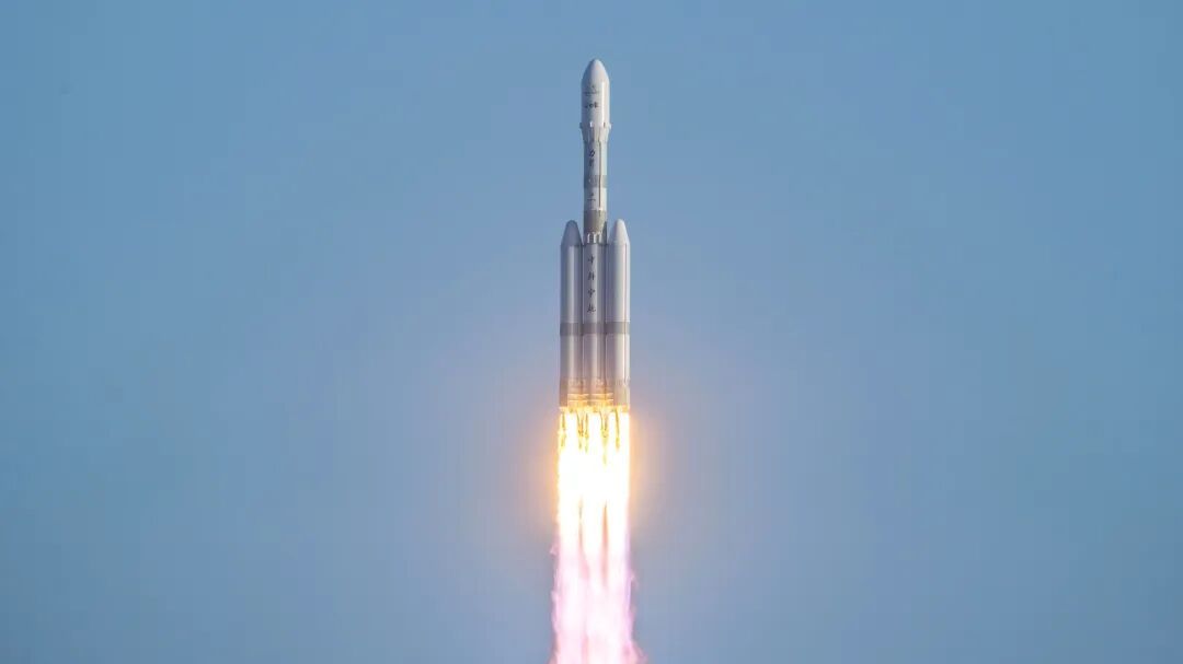 【“一箭18星”里程碑突破力箭二号遥二运载火箭顺利出厂助力我国低轨星座规模化