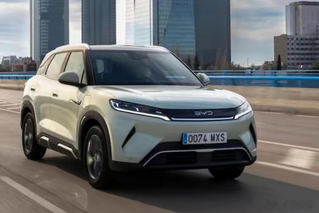 2025年10月，比亚迪的海外销量达到了83524辆，同比增长155.5%，在全